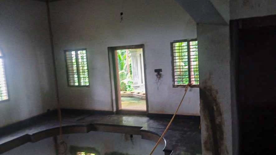 Property Photos 6