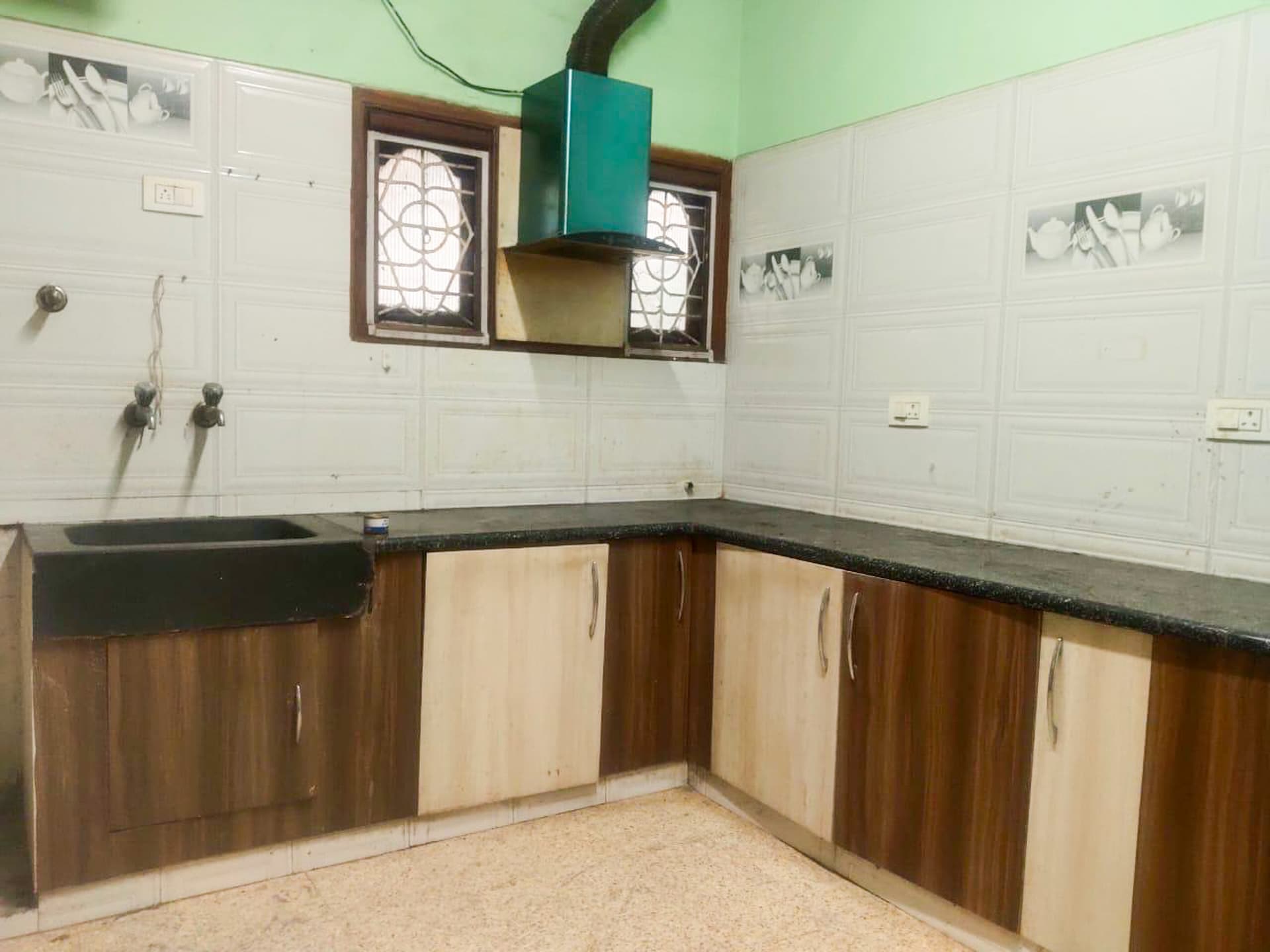 Property Photos 11