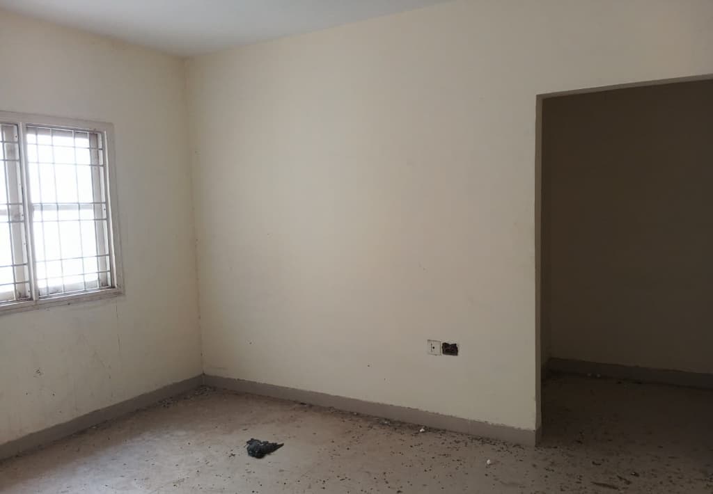 Property Photos 11