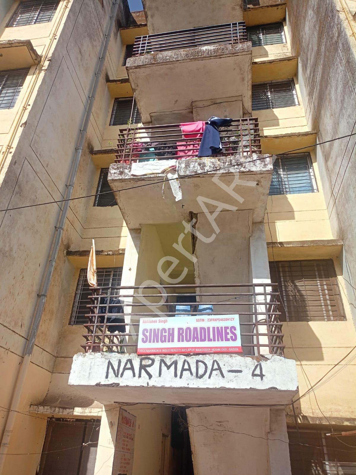 Property Photos 9