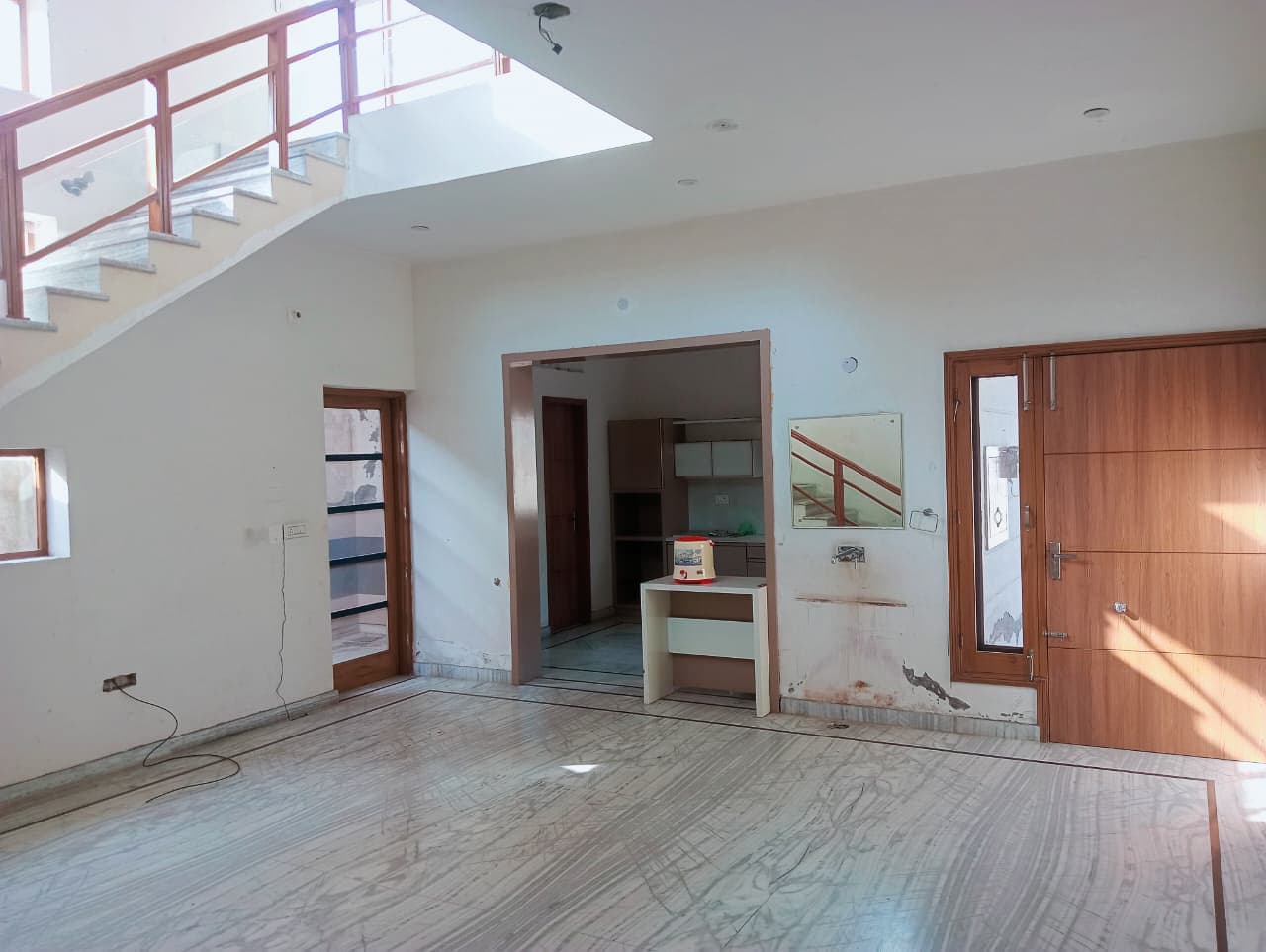 Property Photos 23