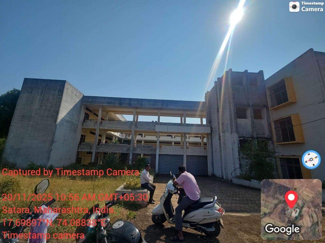 Property Photos 9