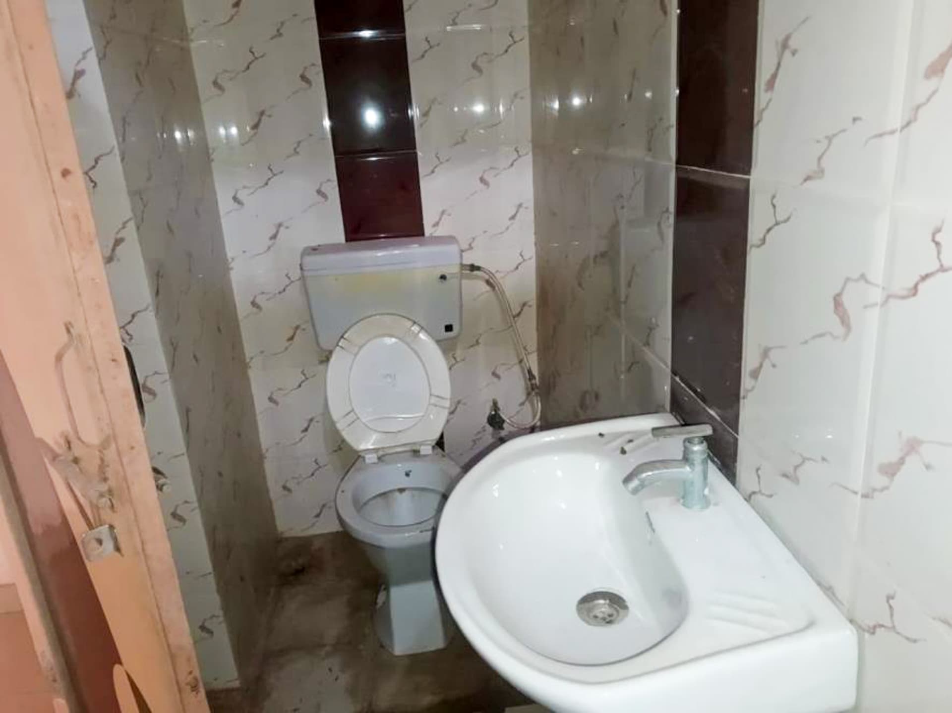 Property Photos 18