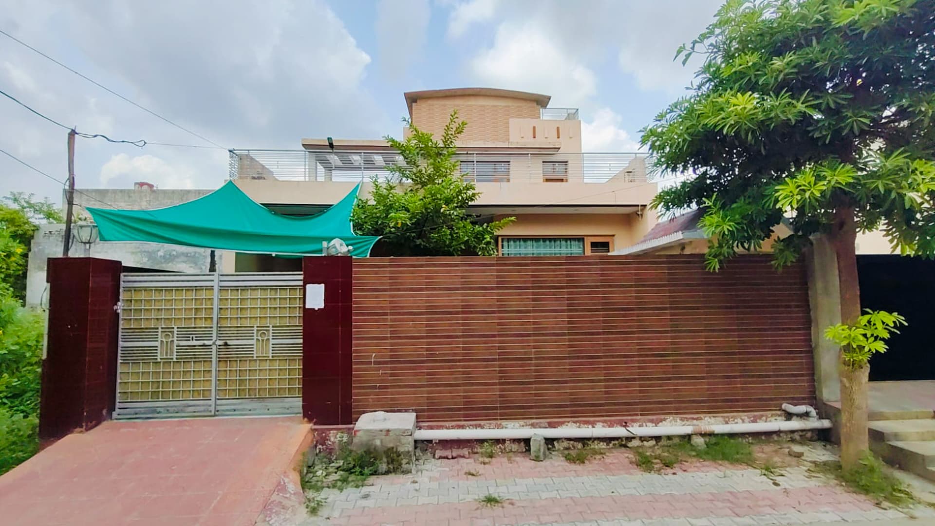 Property Photos 3