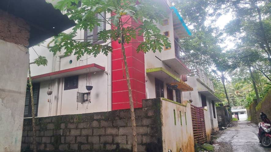 Property Photos 17