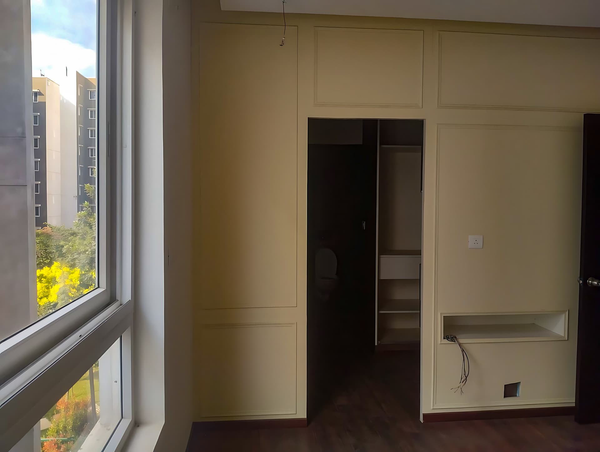 Property Photos 9