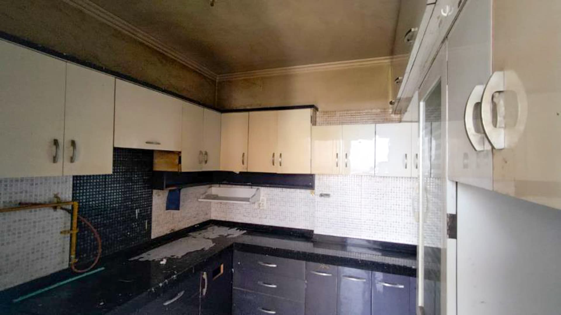 Property Photos 11