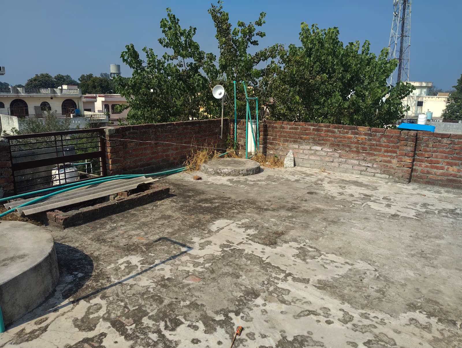 Property Photos 23