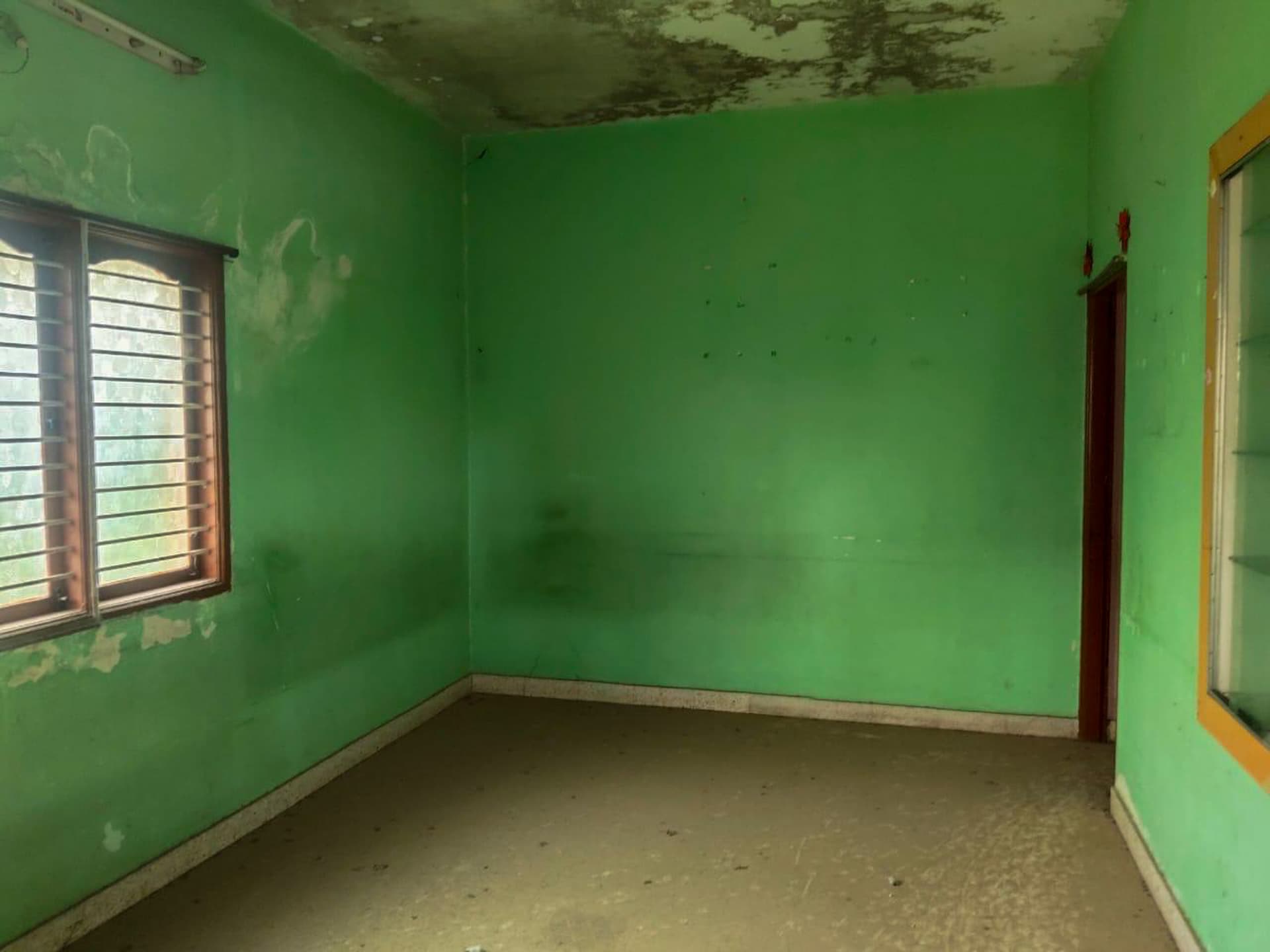 Property Photos 26