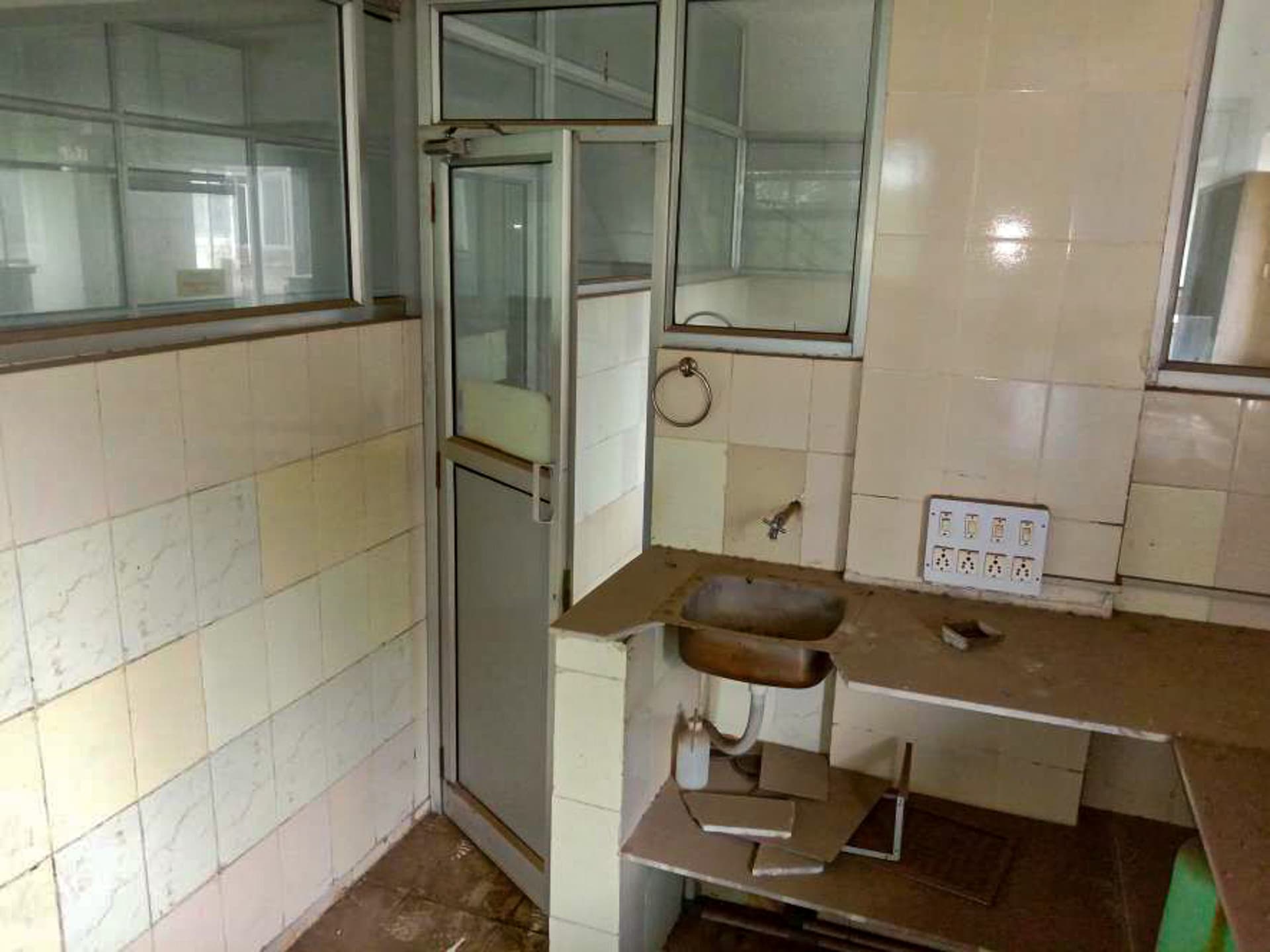 Property Photos 6