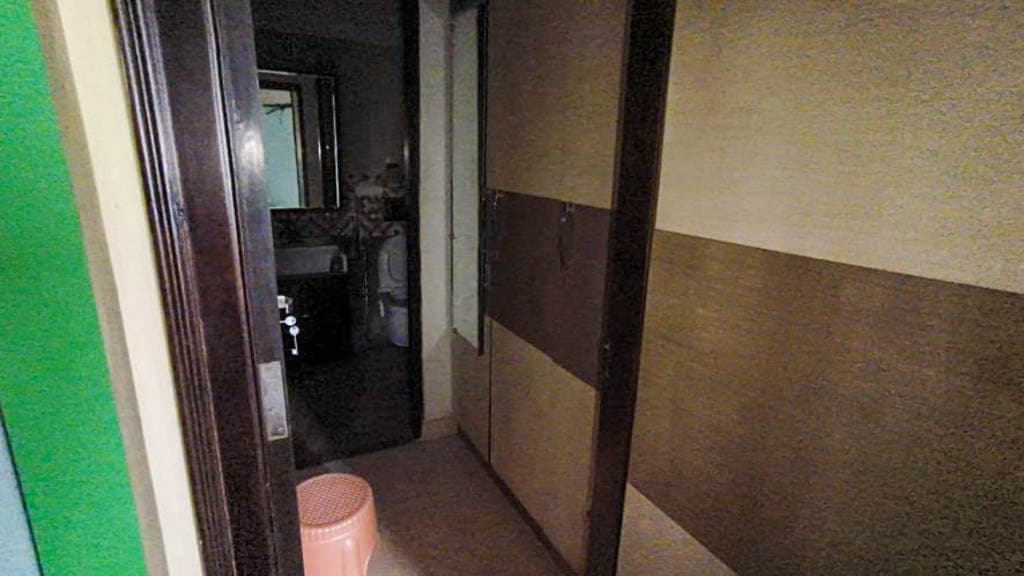 Property Photos 8
