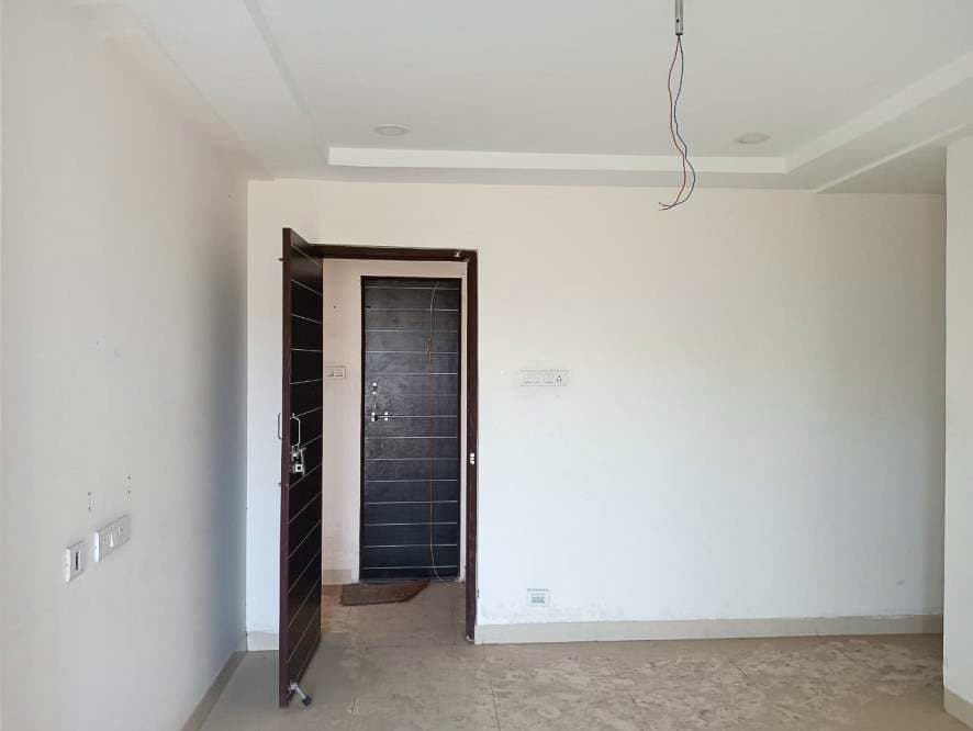 Property Photos 22