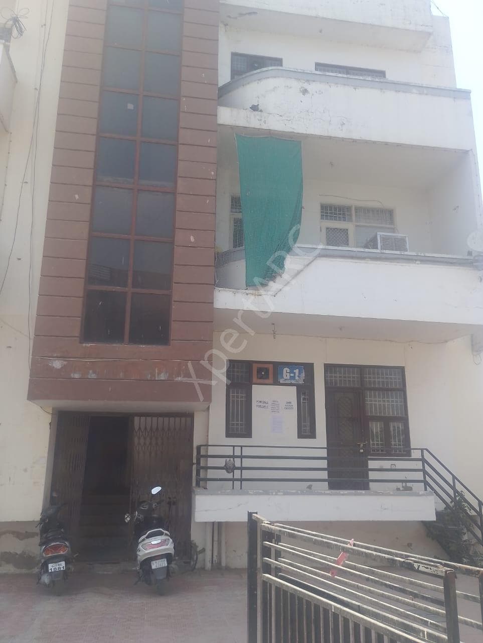 Property Photos 6