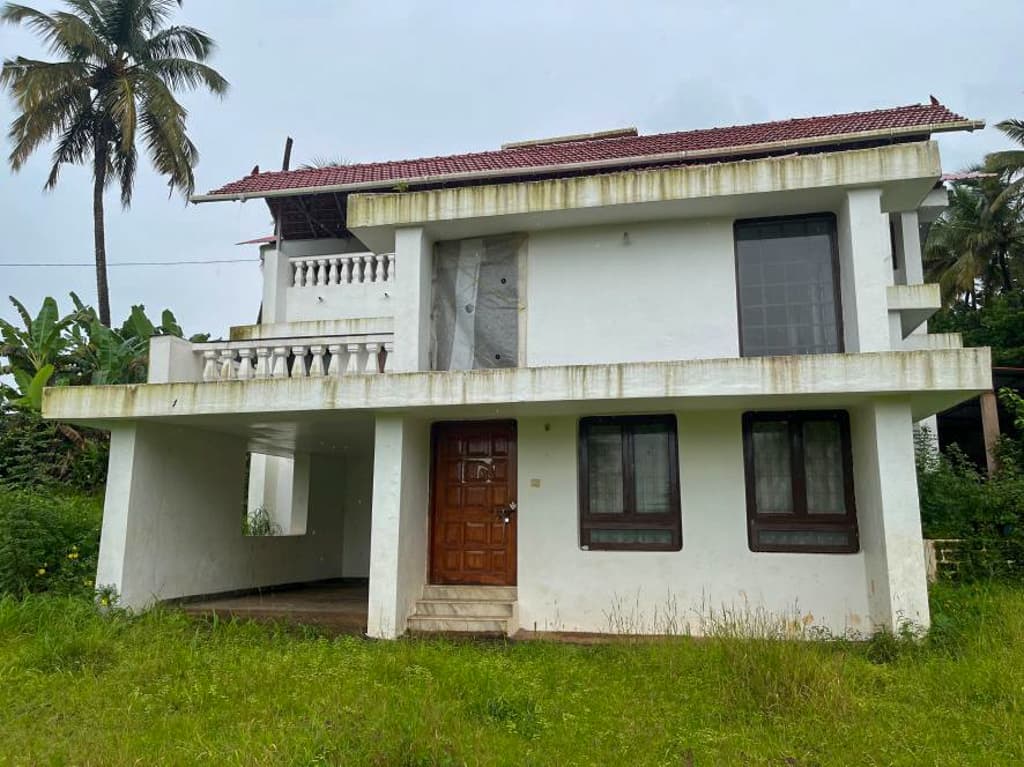 Property Photos 9