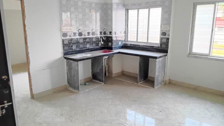 Property Photos 6
