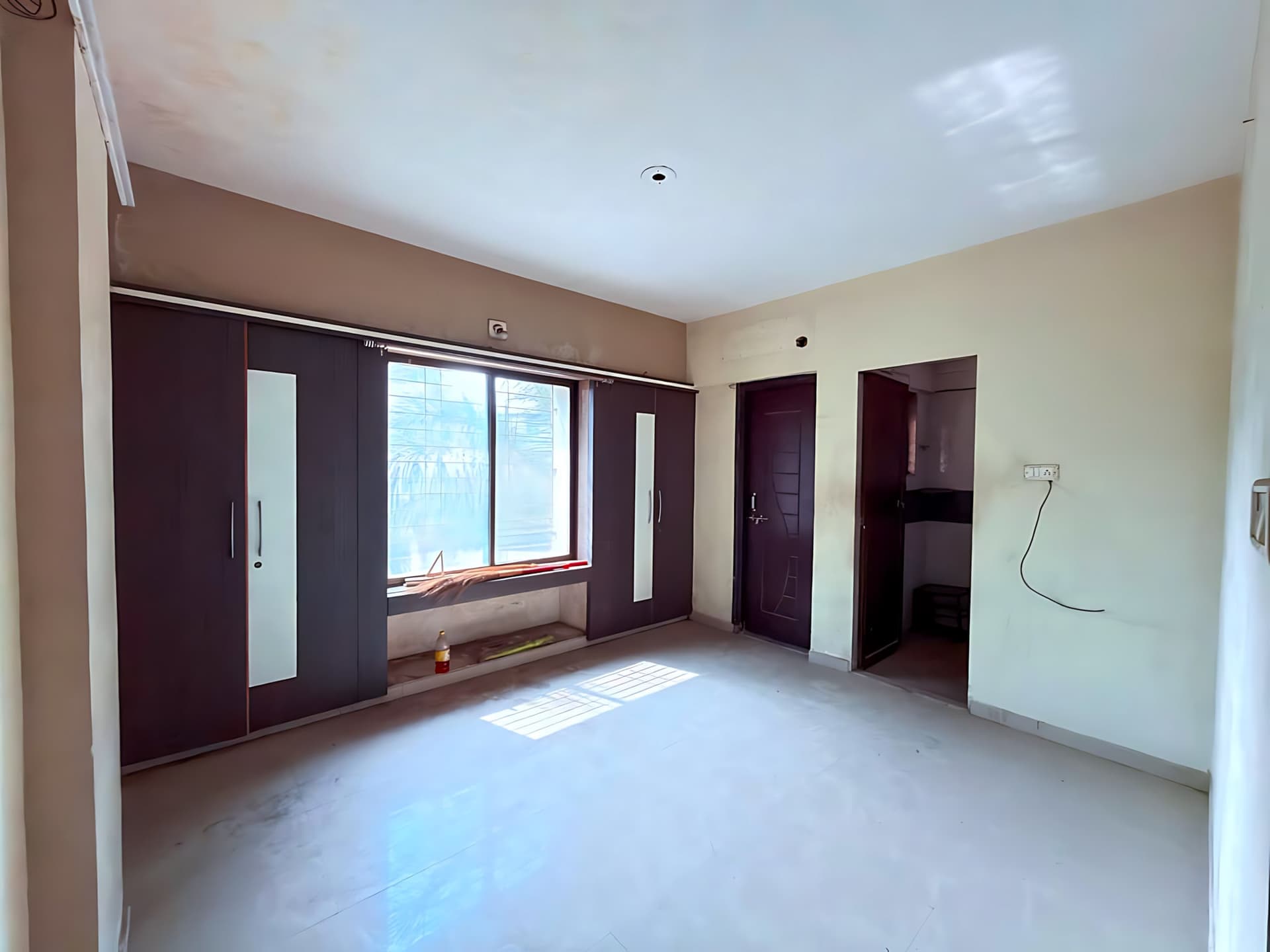 Property Photos 30