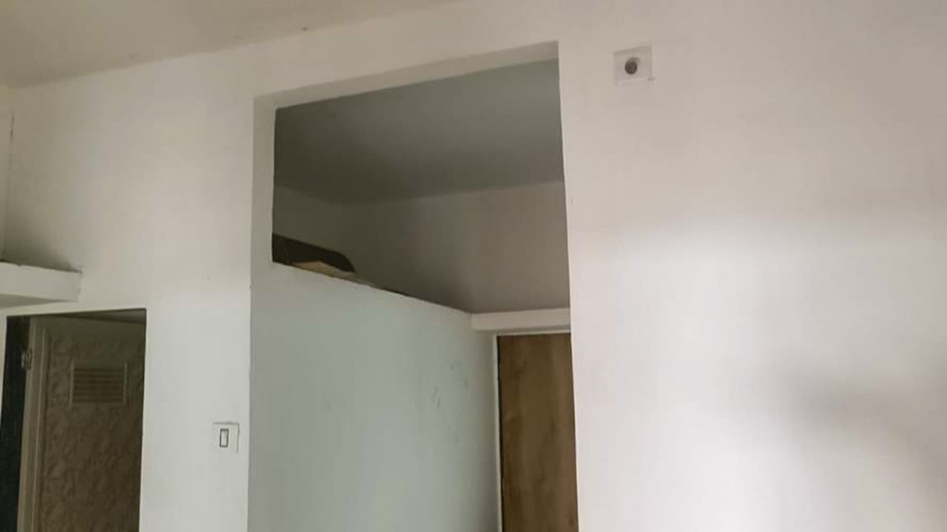 Property Photos 9