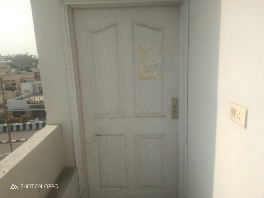 Property Photos 6