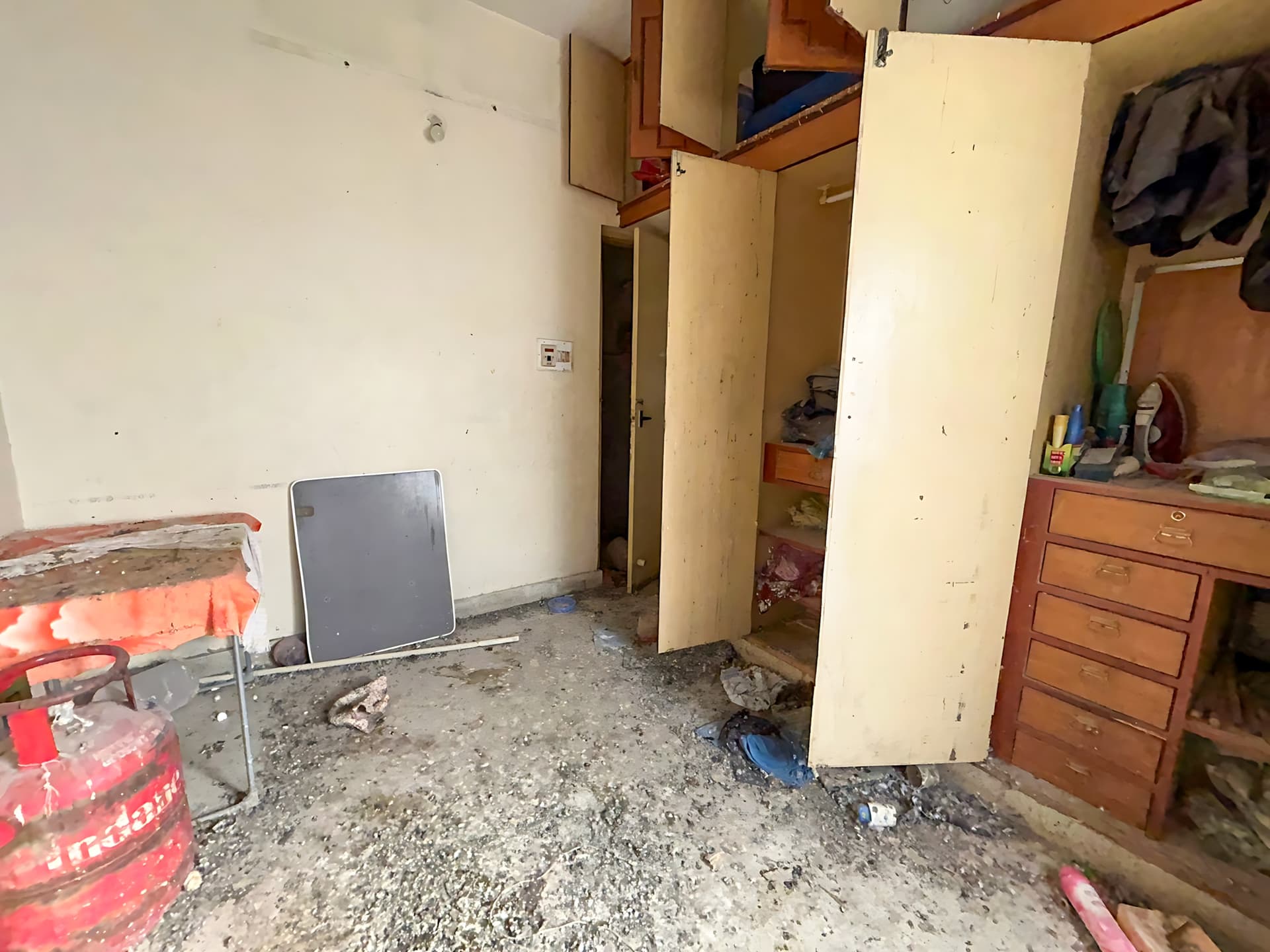 Property Photos 8