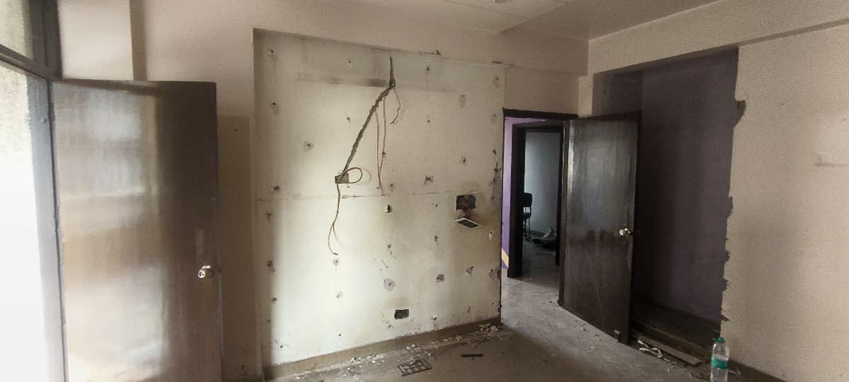 Property Photos 23