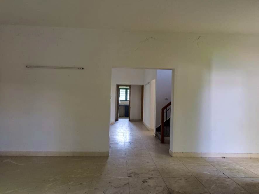 Property Photos 6