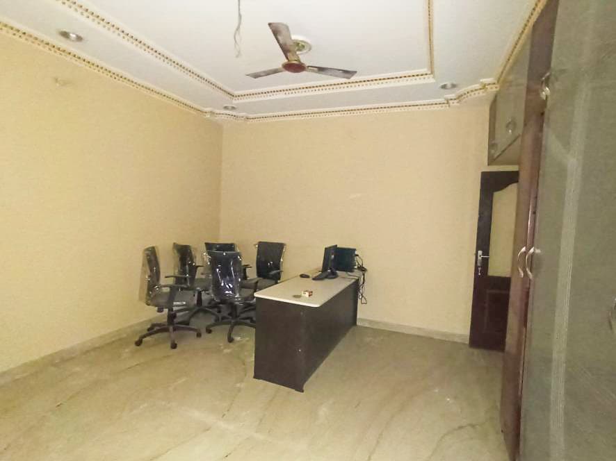 Property Photos 14