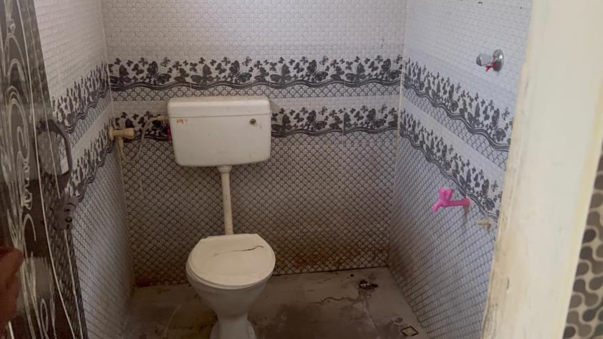 Property Photos 35