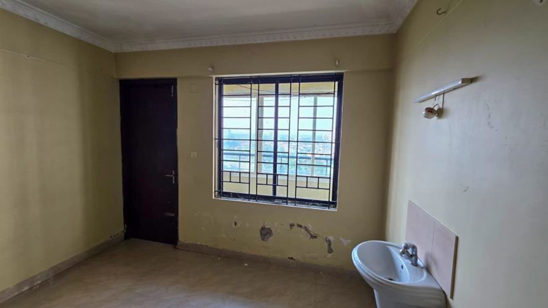 Property Photos 18