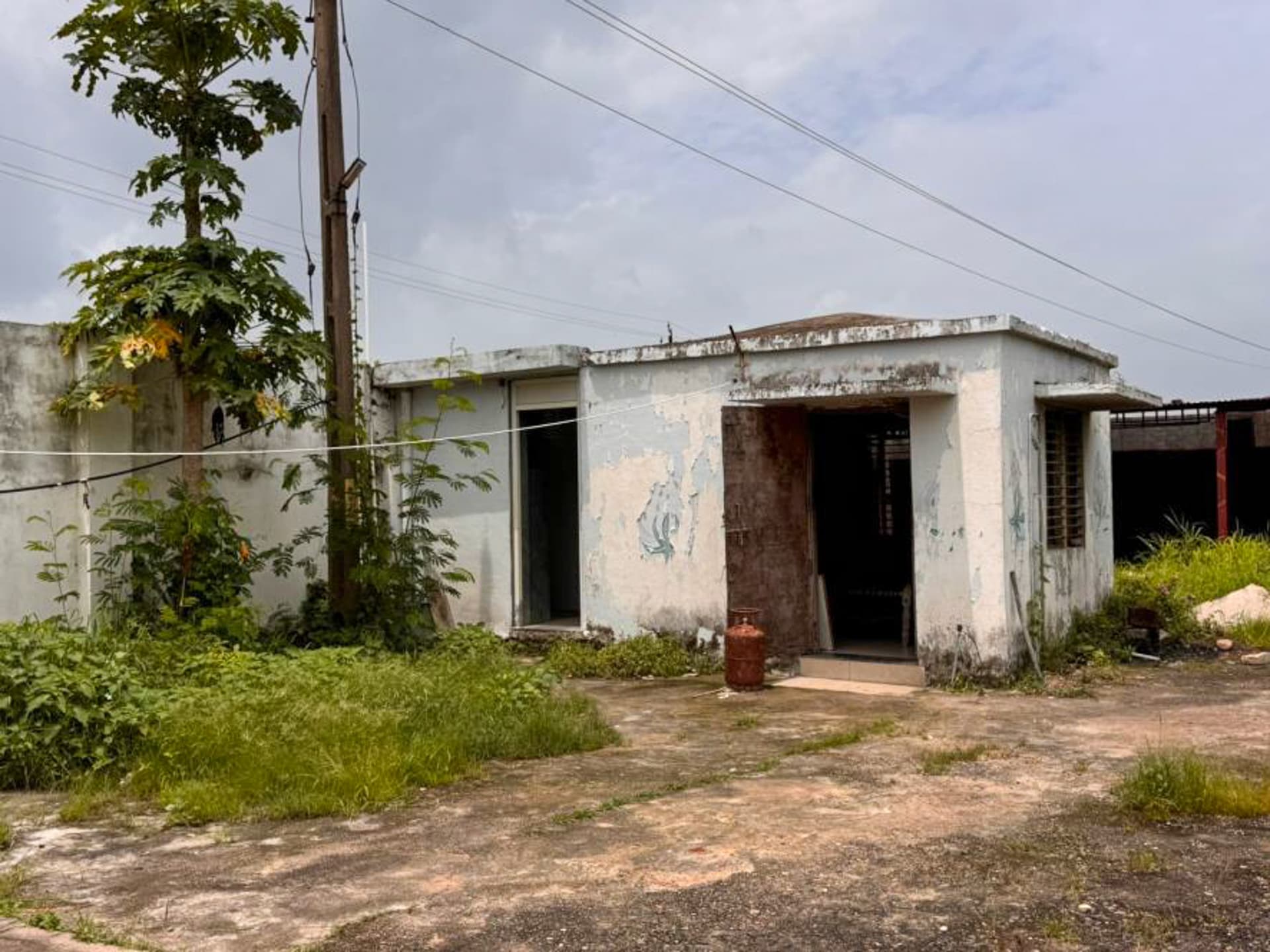 Property Photos 8