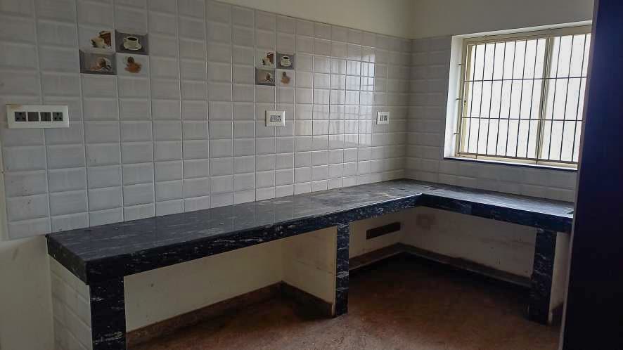 Property Photos 23