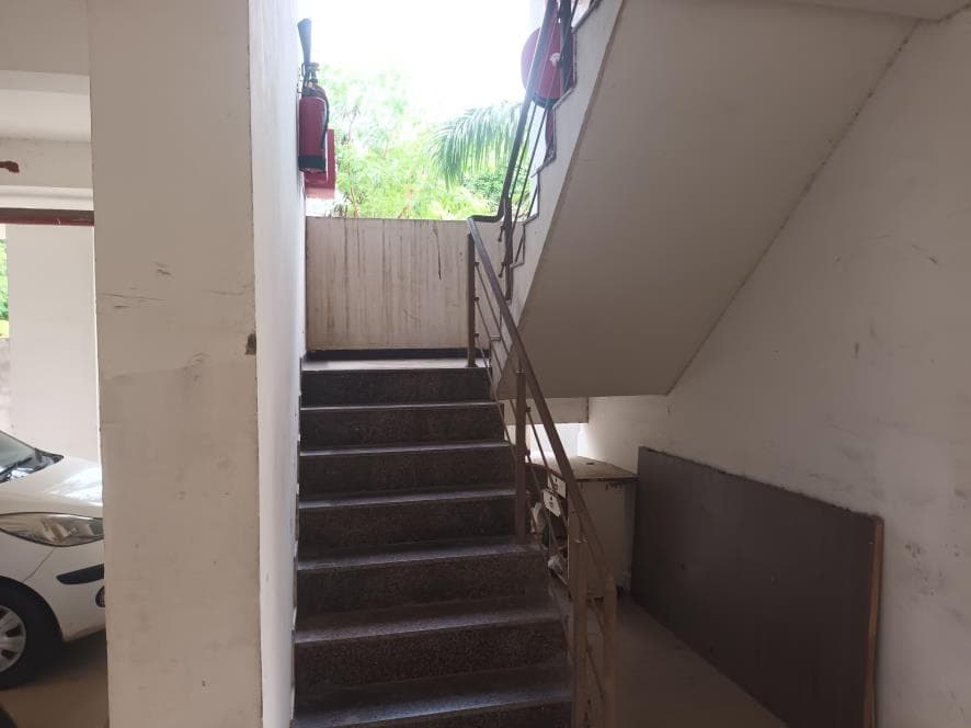Property Photos 8