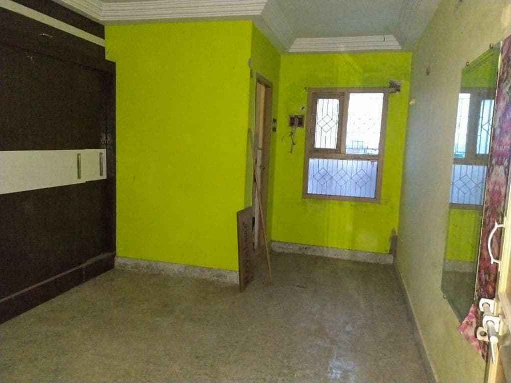 Property Photos 7
