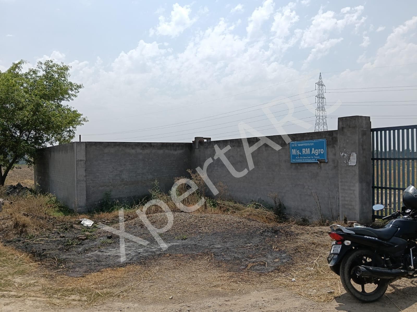 Property Photos 9