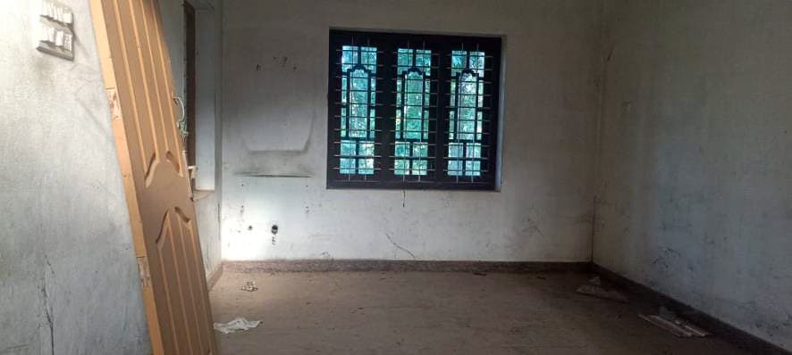 Property Photos 28