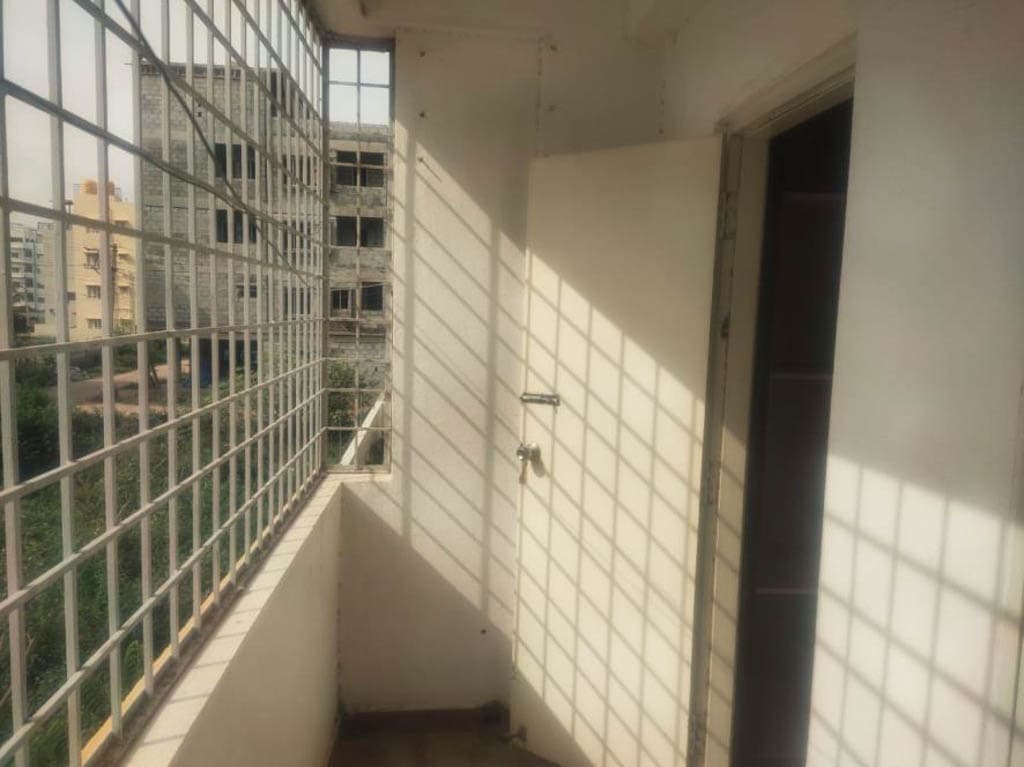 Property Photos 7