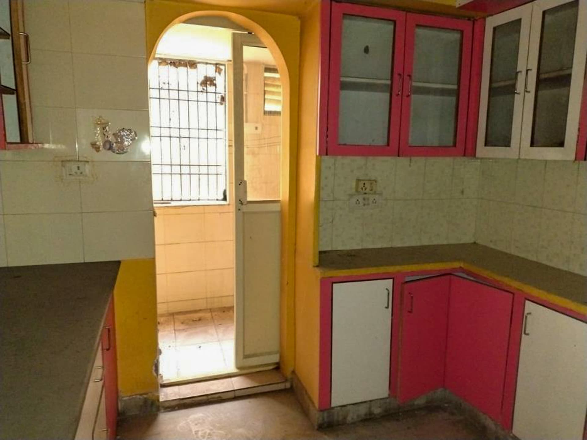 Property Photos 11