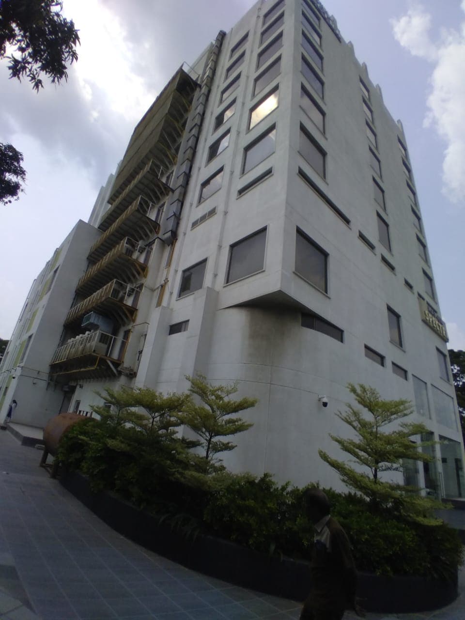 Property Photos 6