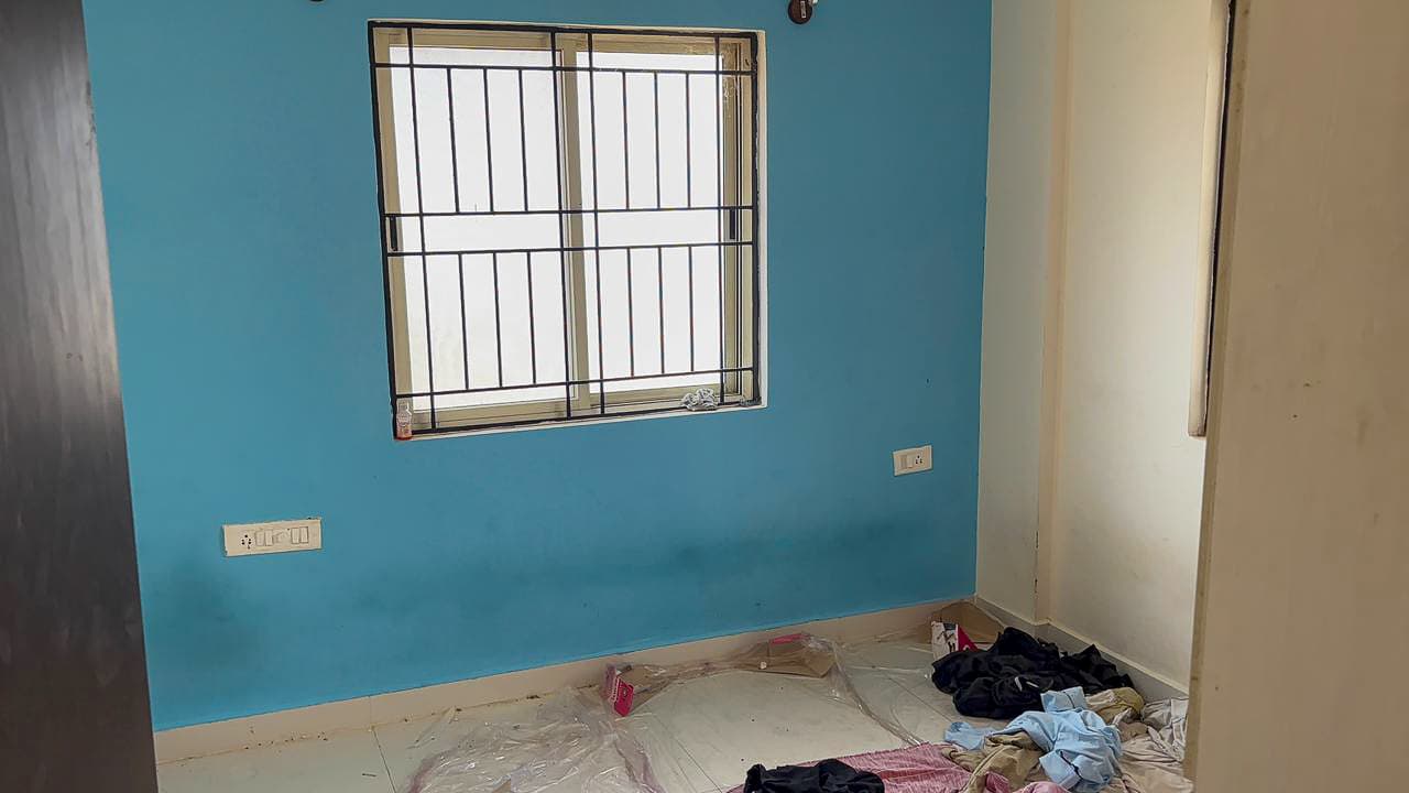 Property Photos 8
