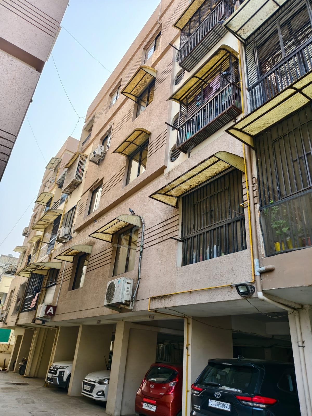Property Photos 6