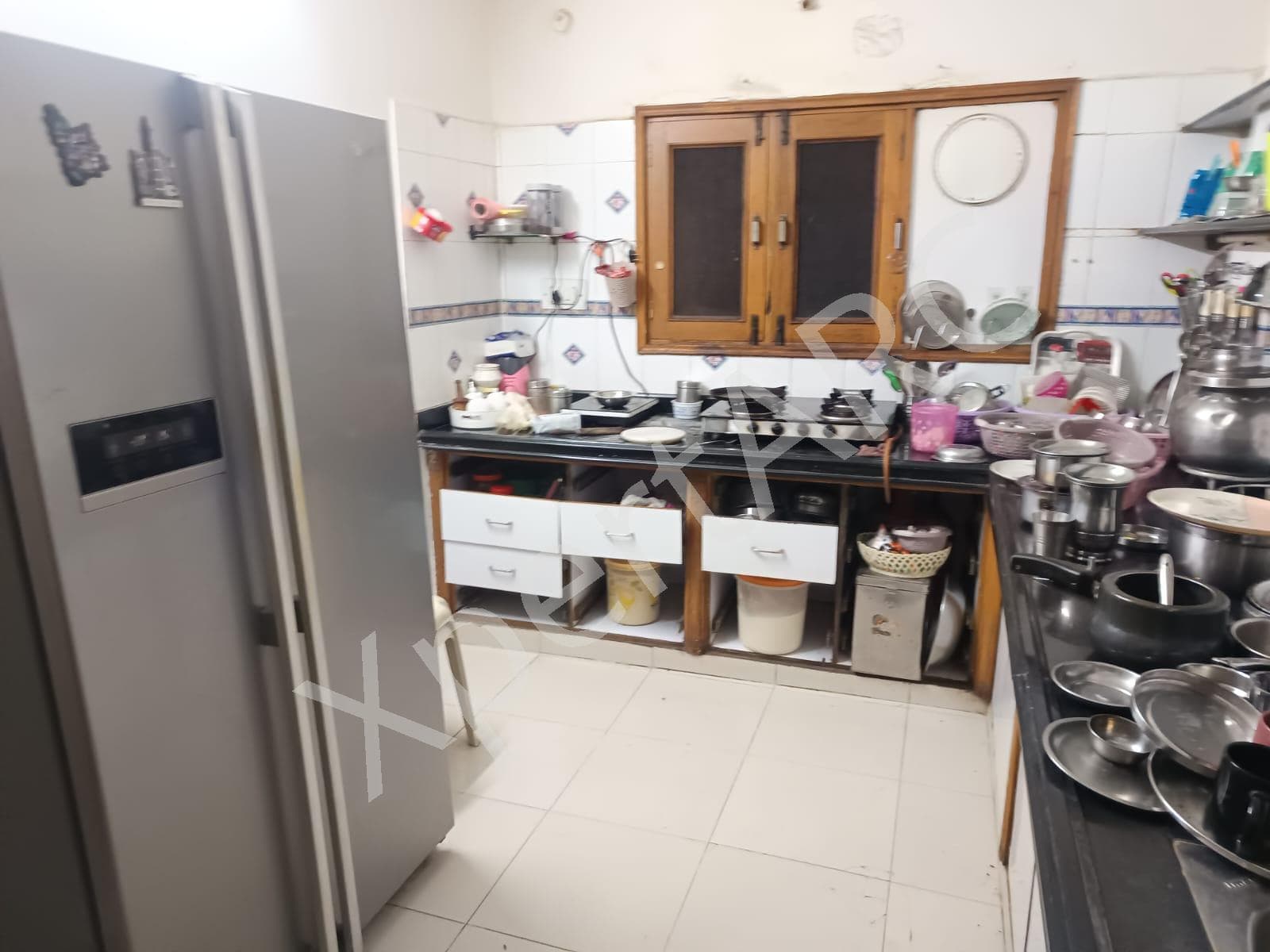 Property Photos 8