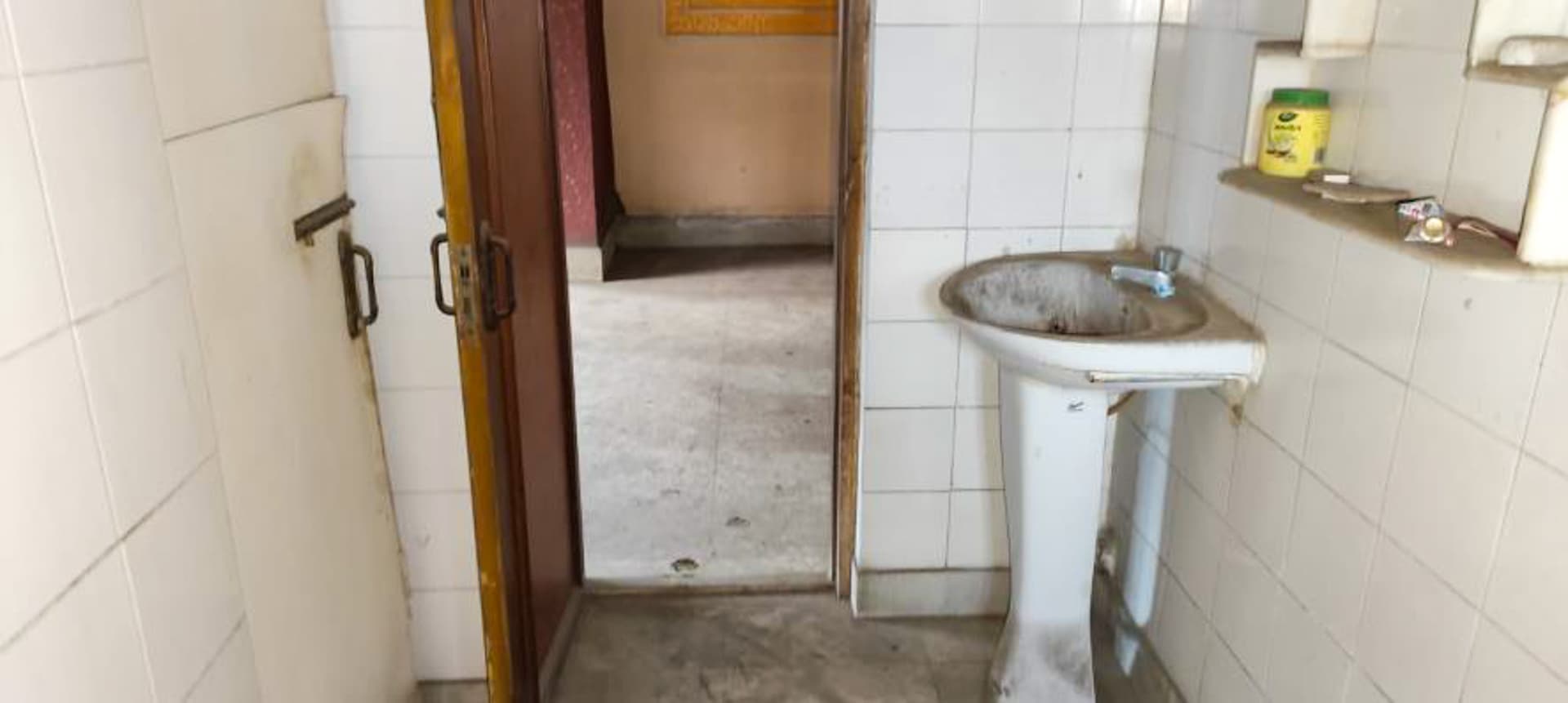Property Photos 8