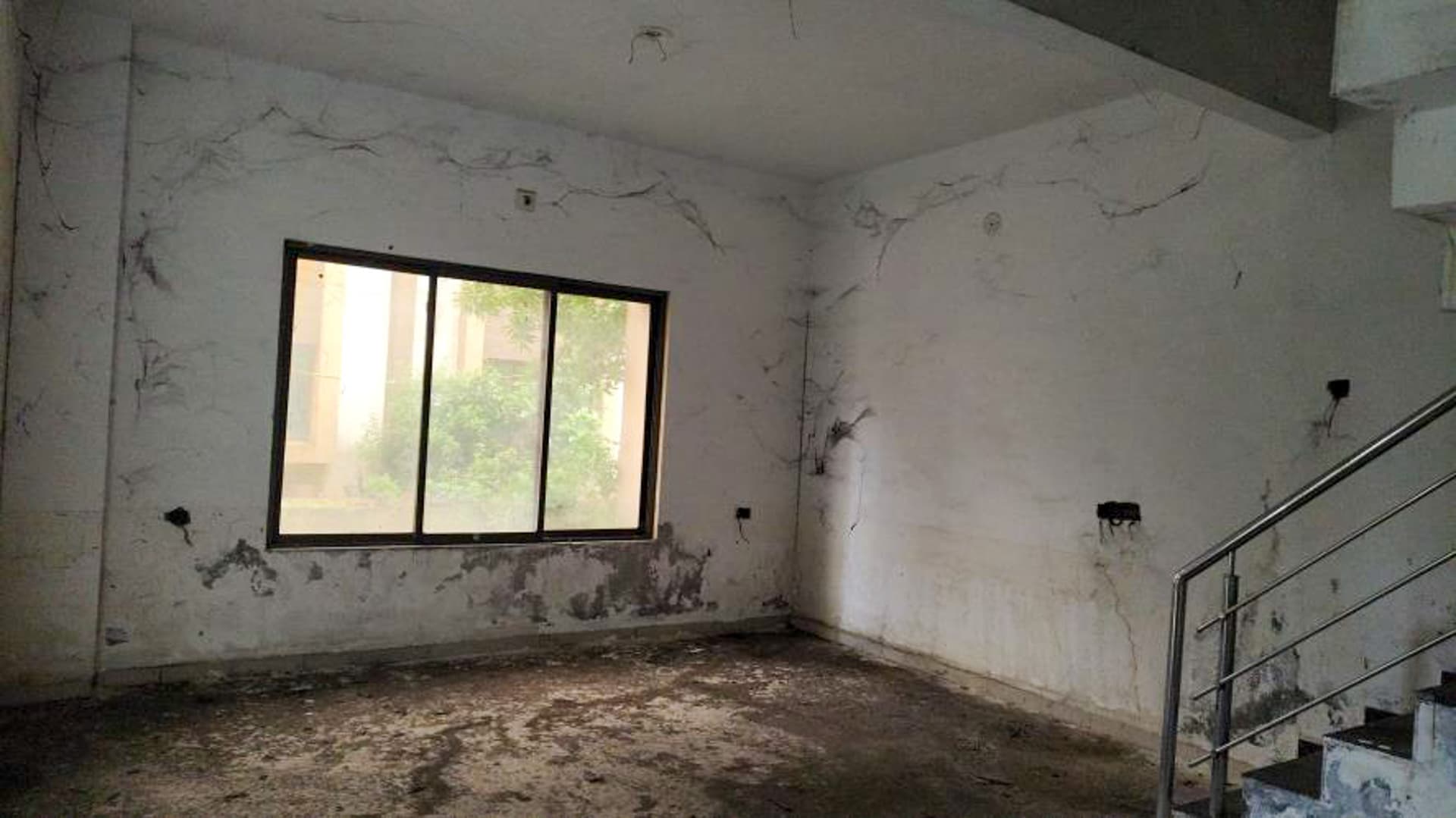 Property Photos 9