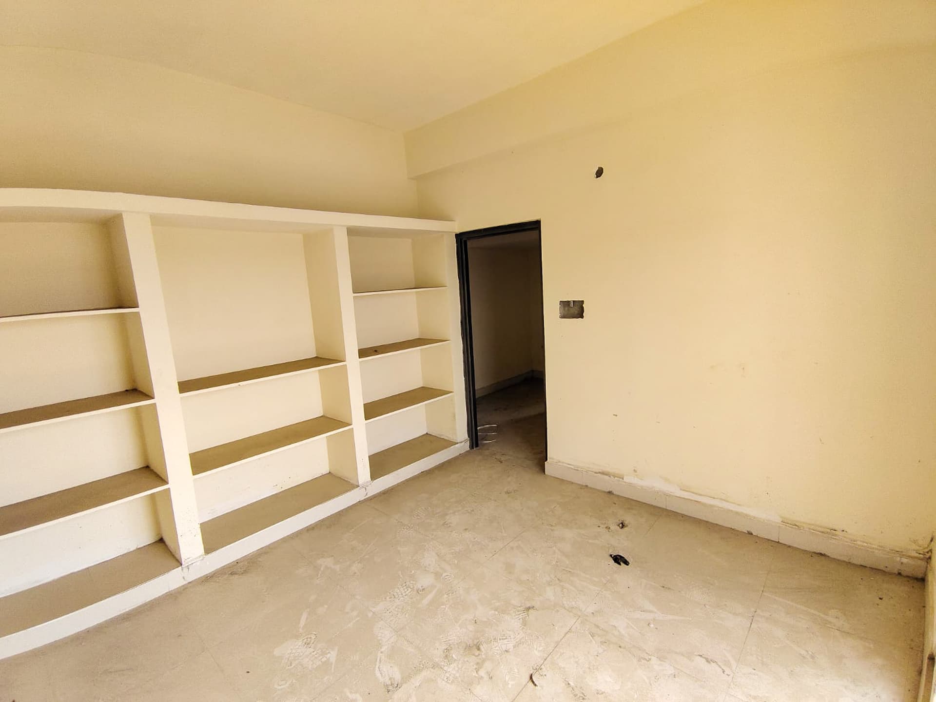 Property Photos 23