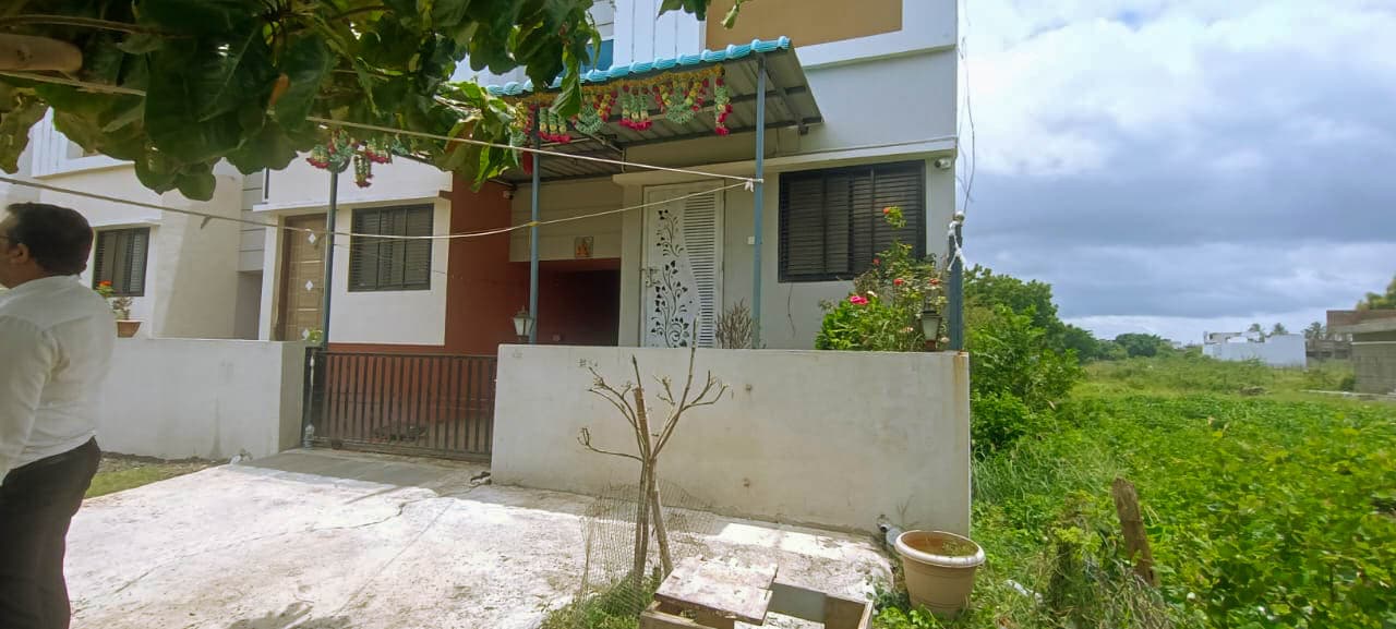 Property Photos 6
