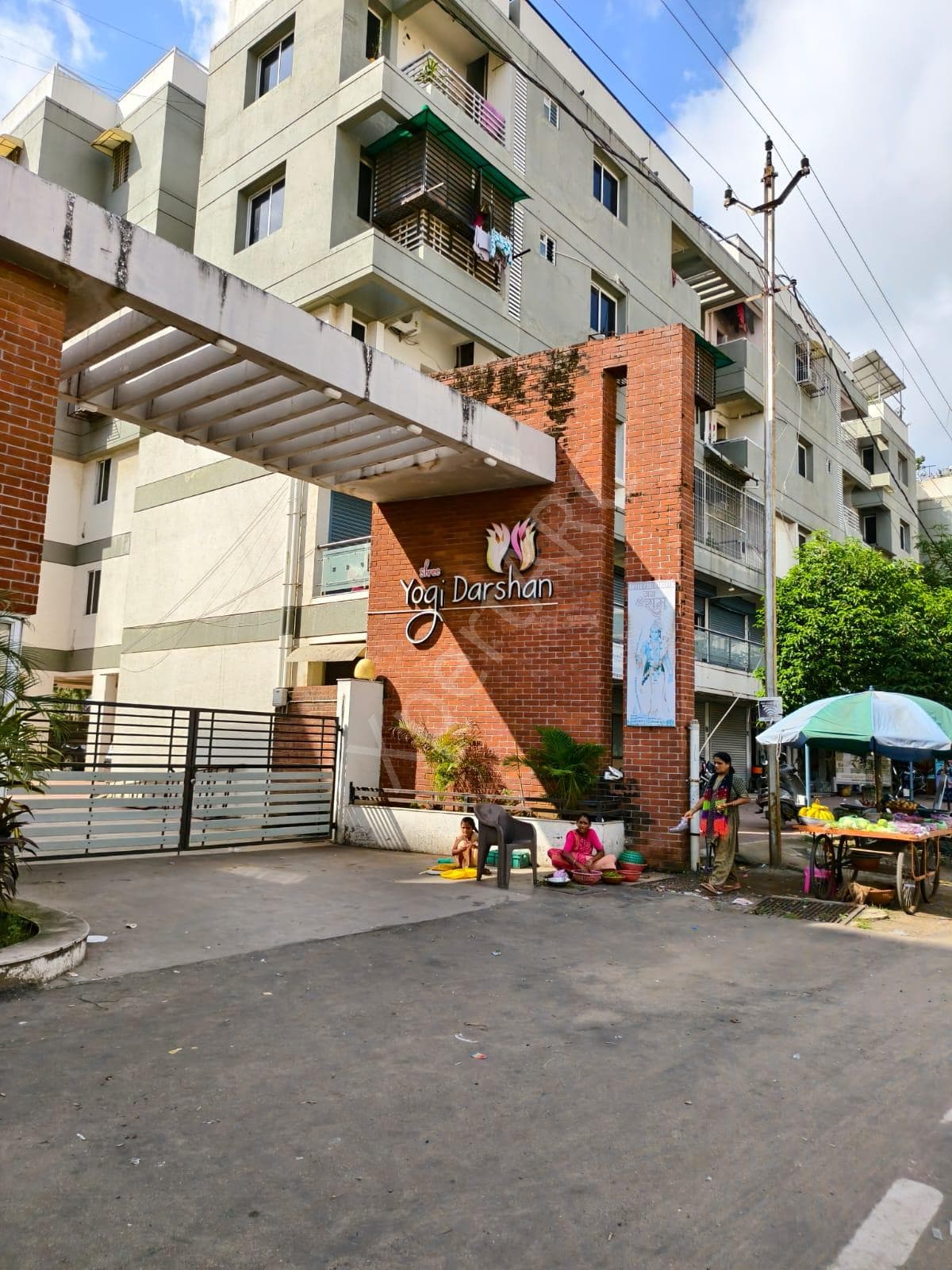 Property Photos 8