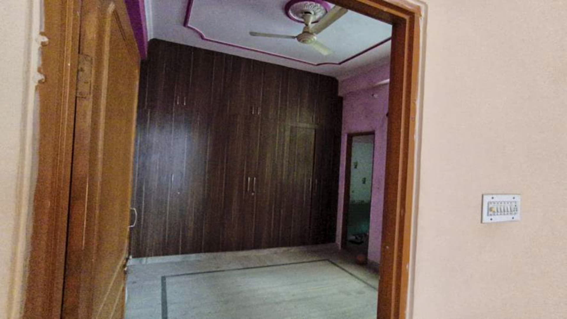 Property Photos 9