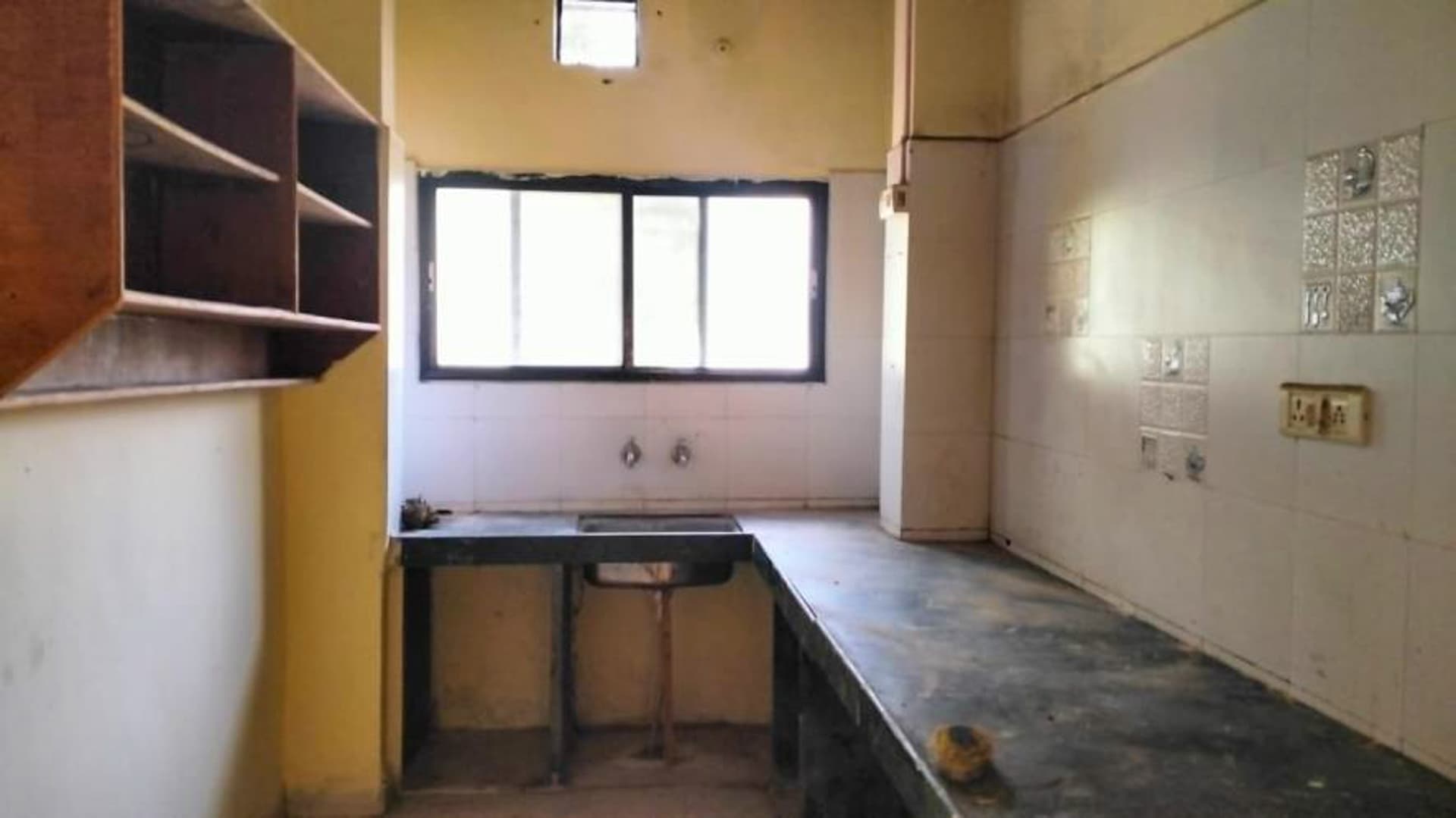 Property Photos 12