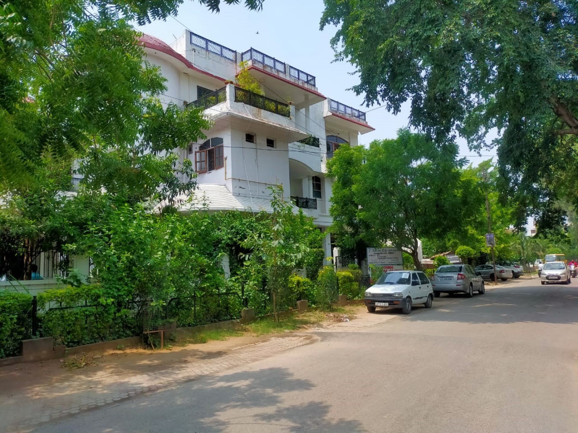 Property Photos 6