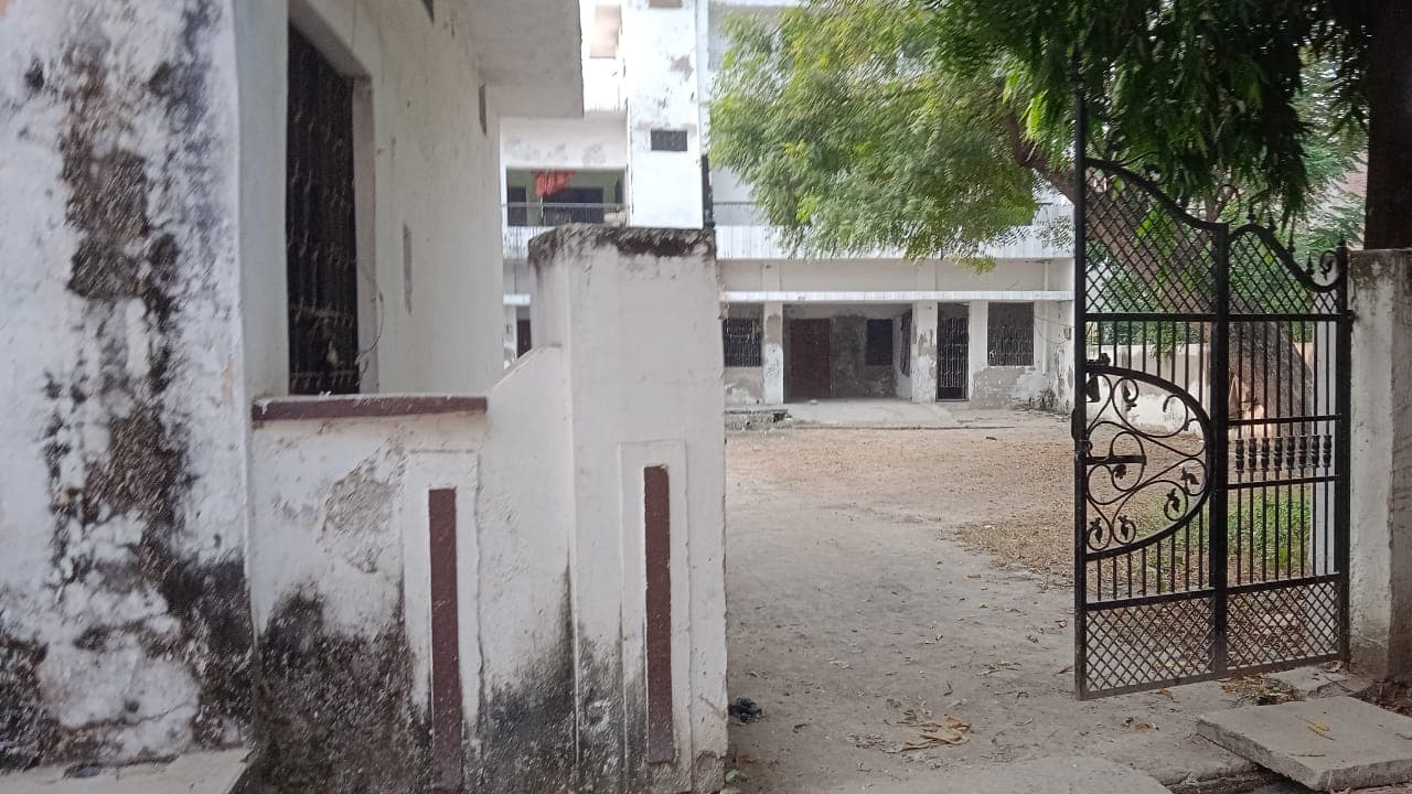 Property Photos 1