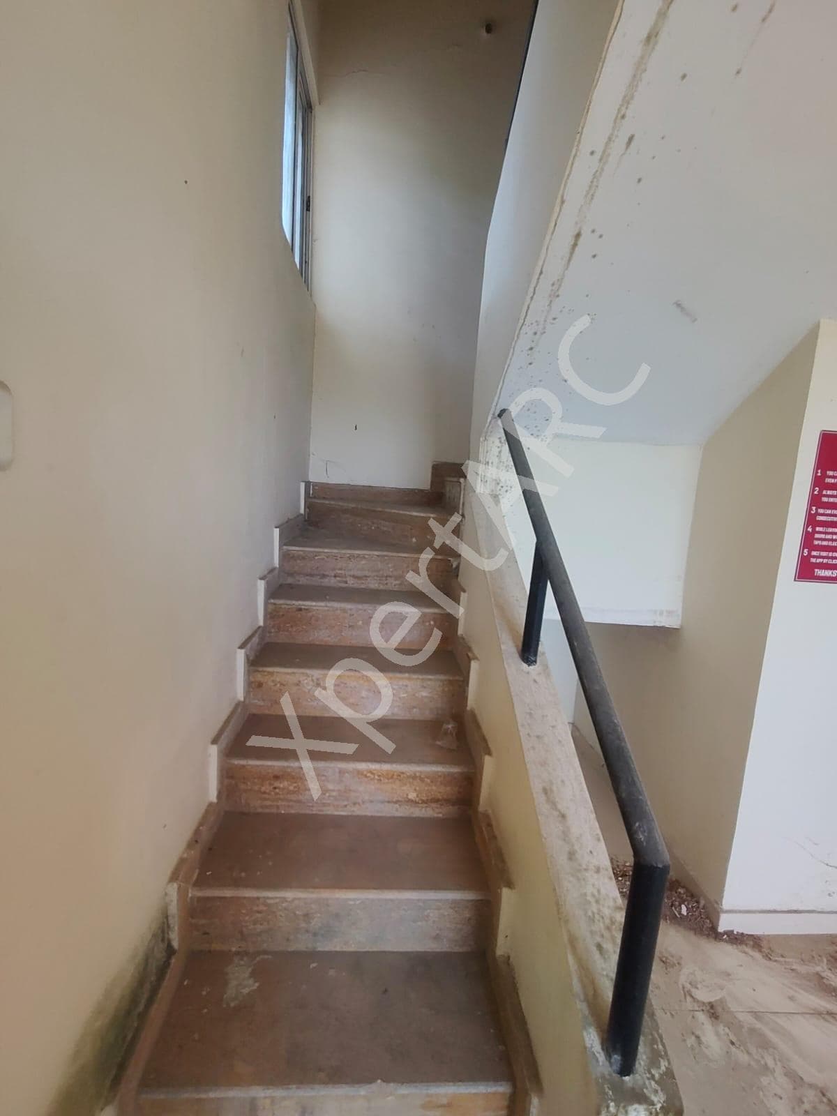 Property Photos 28